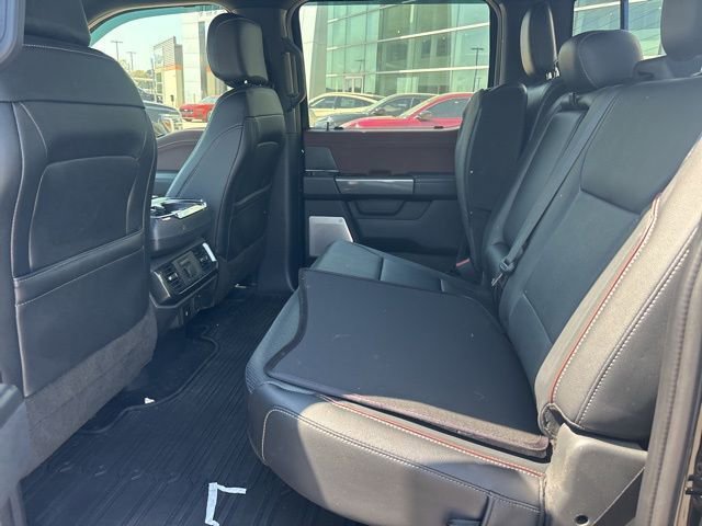 Used 2022 Ford F150 Lariat w/ Equipment Group 502A High image 10