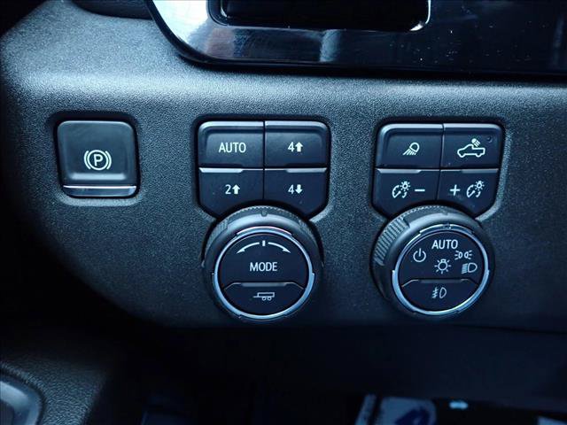 Used 2025 Chevrolet Silverado 1500 High Country AWD/4WD image 26