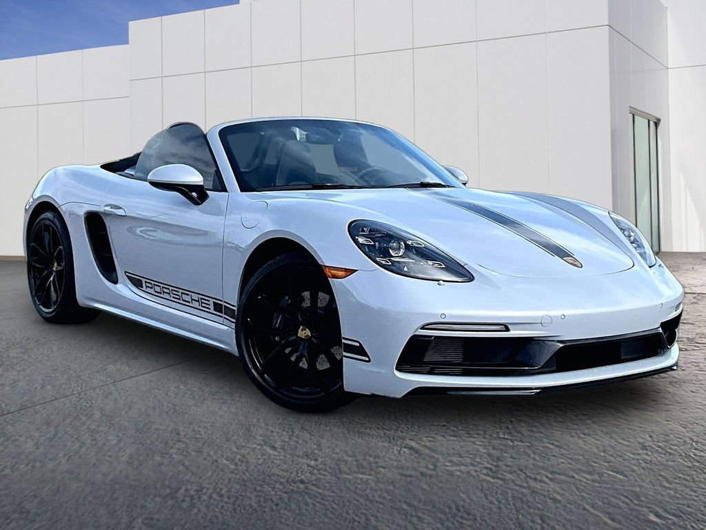 Certified 2024 Porsche 718 Boxster RWD image 9
