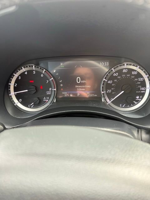 Used 2023 Toyota Highlander XLE image 21