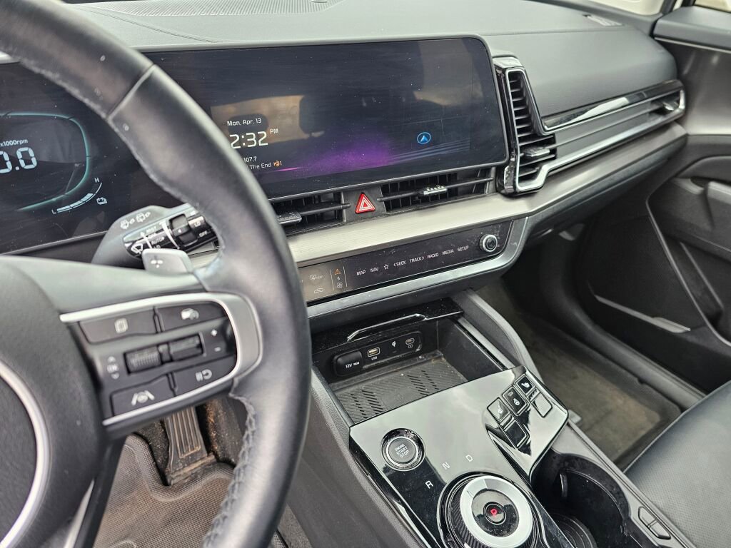 Used 2023 Kia Sportage EX AWD/4WD image 27