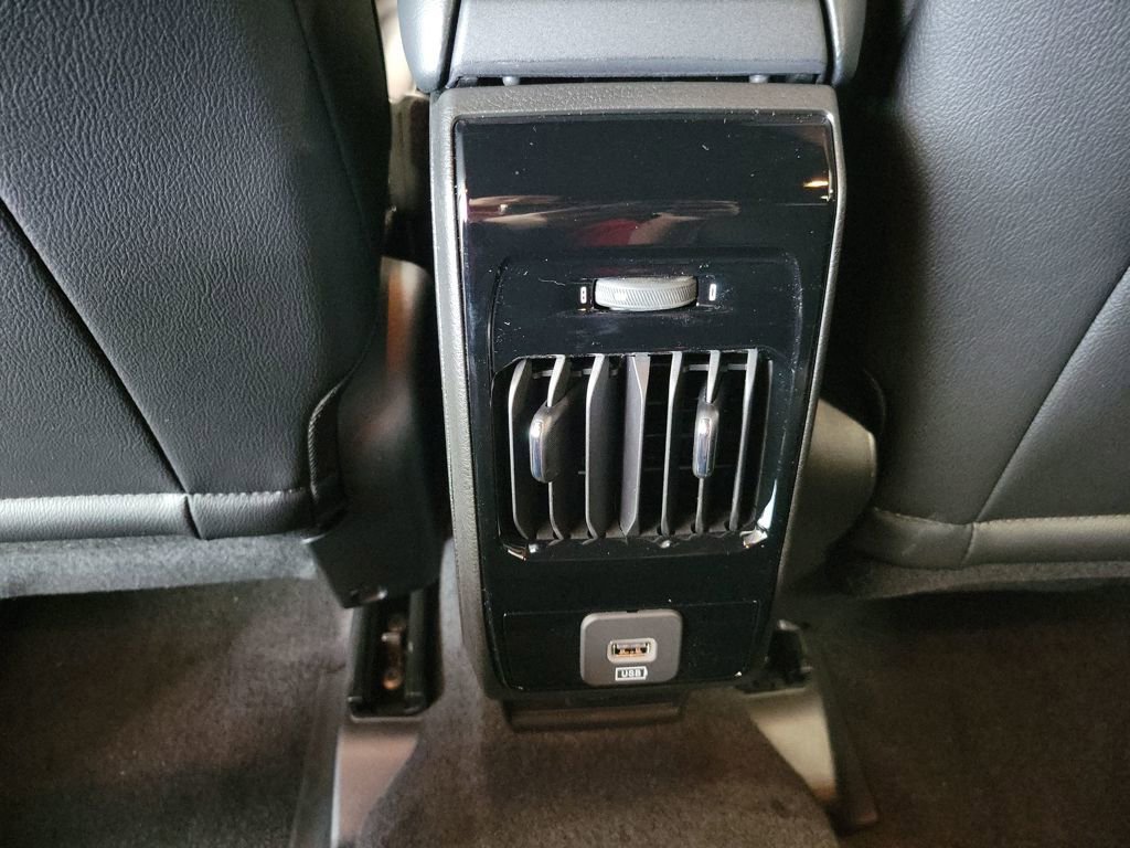 New 2026 Jeep Compass Limited image 13