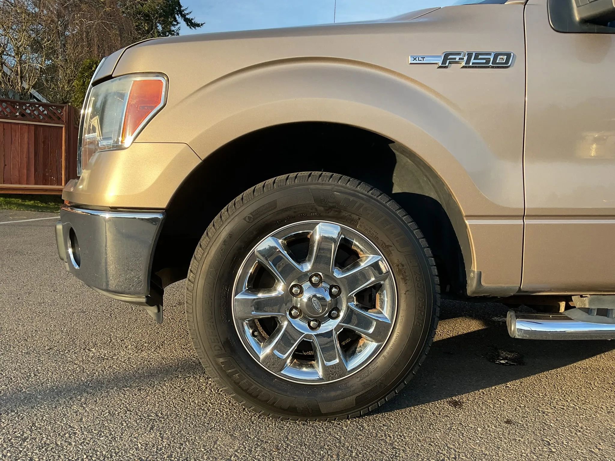 Used 2013 Ford F150 XLT w/ XLT Chrome Pkg image 20