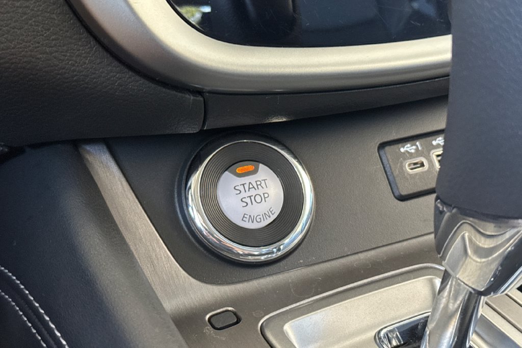 Certified 2023 Nissan Murano SL w/ SL Moonroof Package FWD image 22