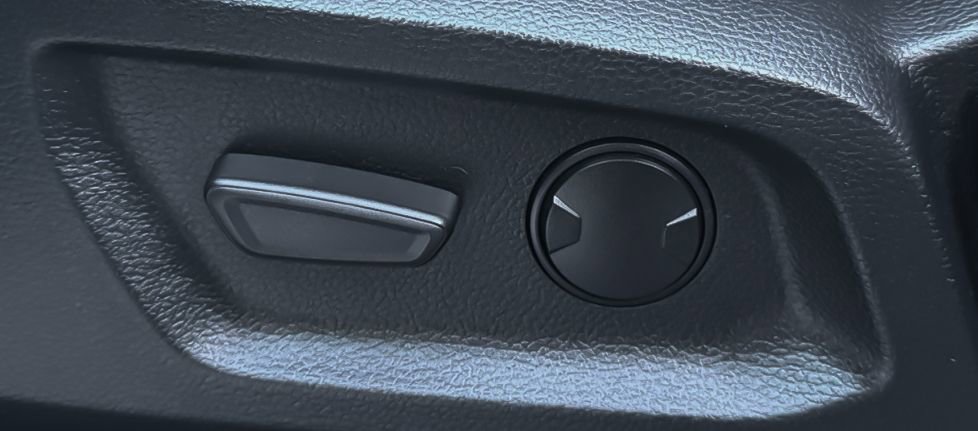 Used 2019 Ford Ranger XLT w/ Equipment Group 302A Luxury AWD/4WD image 28