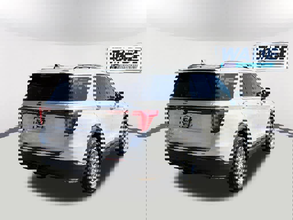 New 2026 Ford Explorer Active image 5