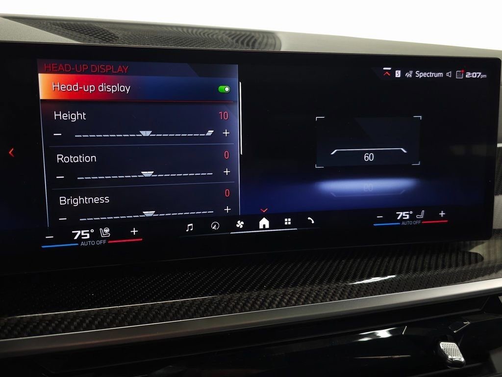 Used 2025 BMW X7 M60i w/ Climate Comfort Package image 26