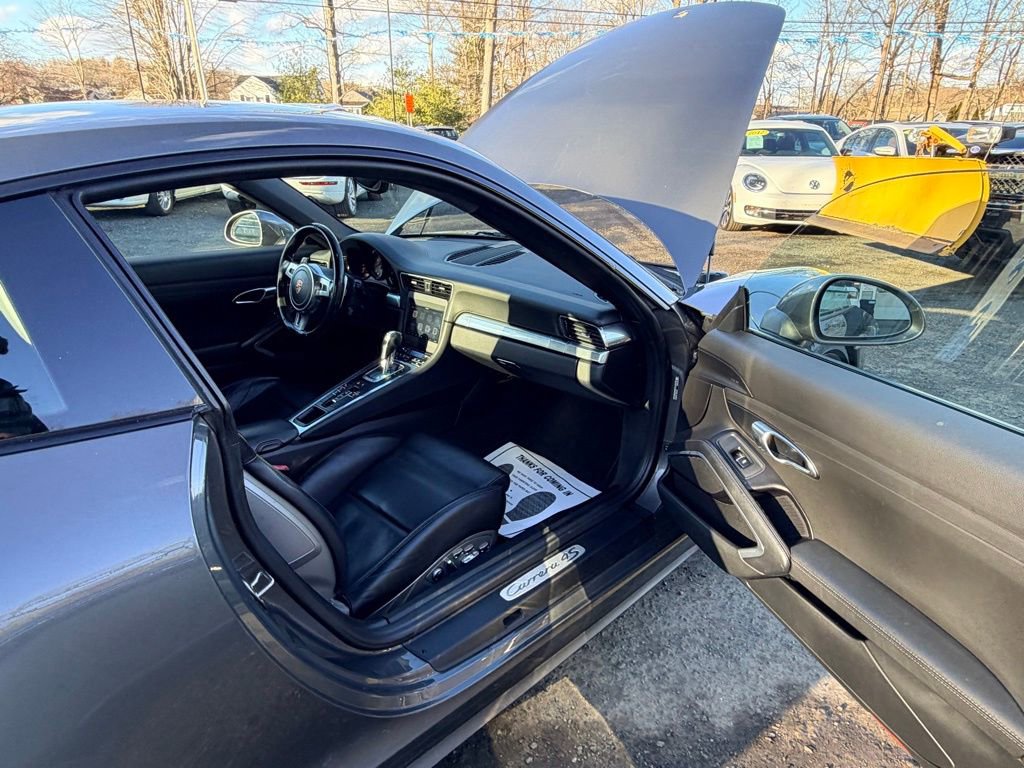 Used 2015 Porsche 911 Carrera 4S image 27
