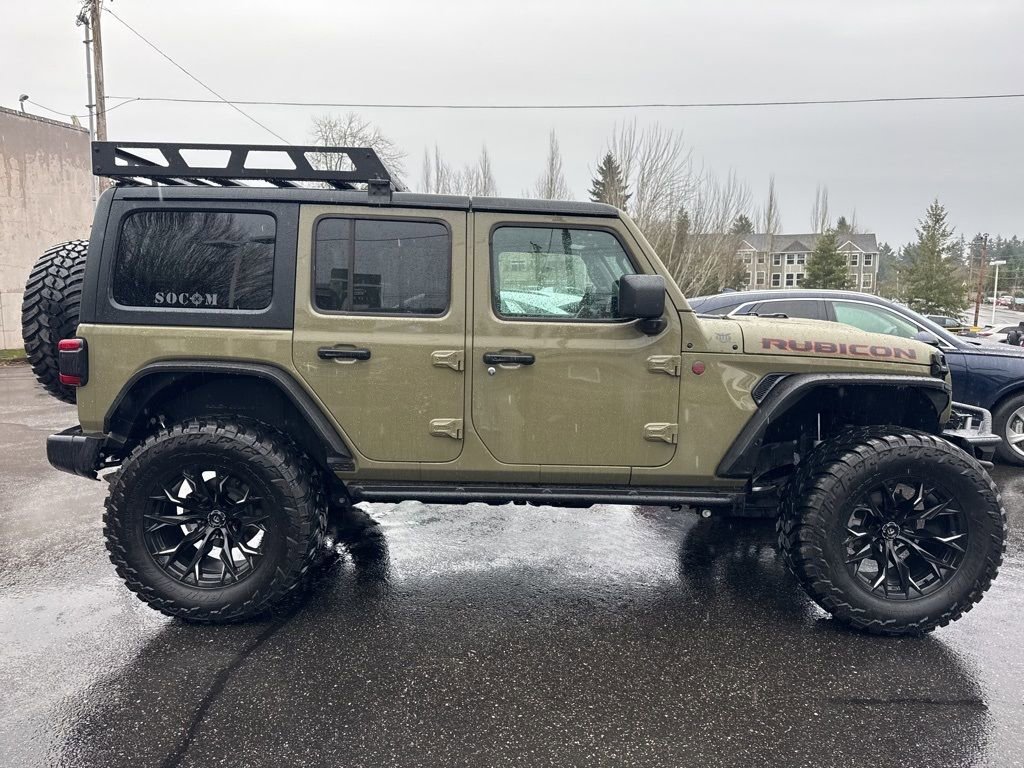 Used 2025 Jeep Wrangler Unlimited Rubicon image 8