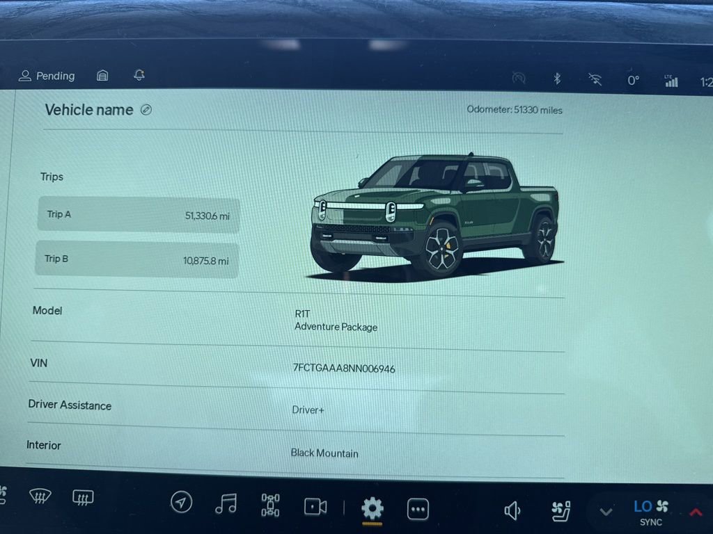 Used 2022 Rivian R1T Adventure image 14