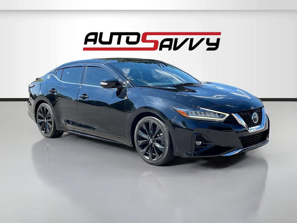 Used 2022 Nissan Maxima SR w/ Sport Mat Group FWD image 1