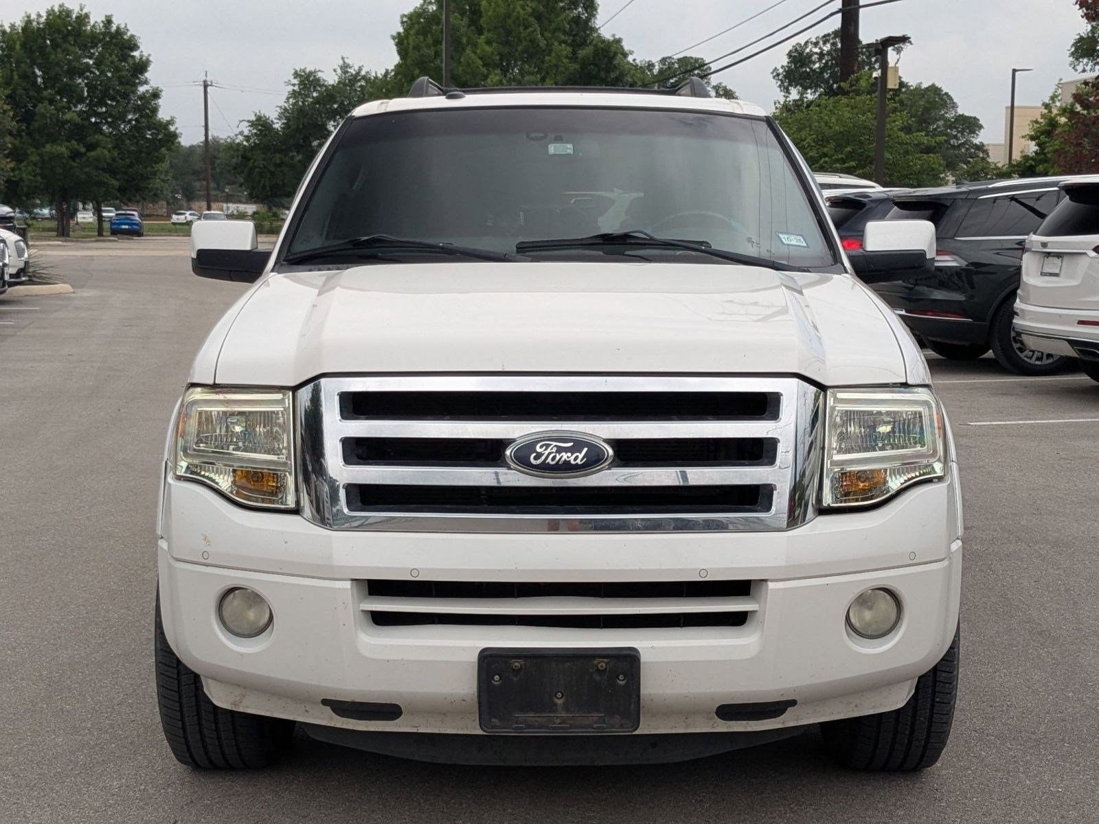 Used 2014 Ford Expedition Limited w/ Equipment Group 301A RWD image 8