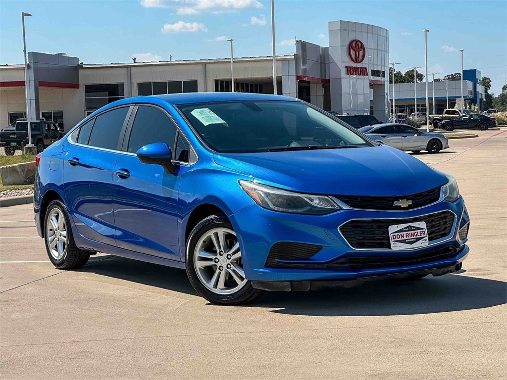 Used 2017 Chevrolet Cruze LT w/ Convenience Package