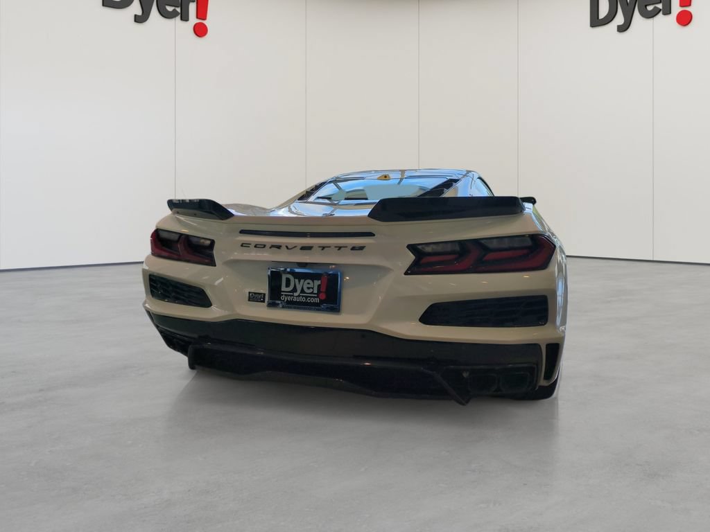 New 2025 Chevrolet Corvette E-Ray w/ Stealth Interior Trim Package AWD/4WD image 5