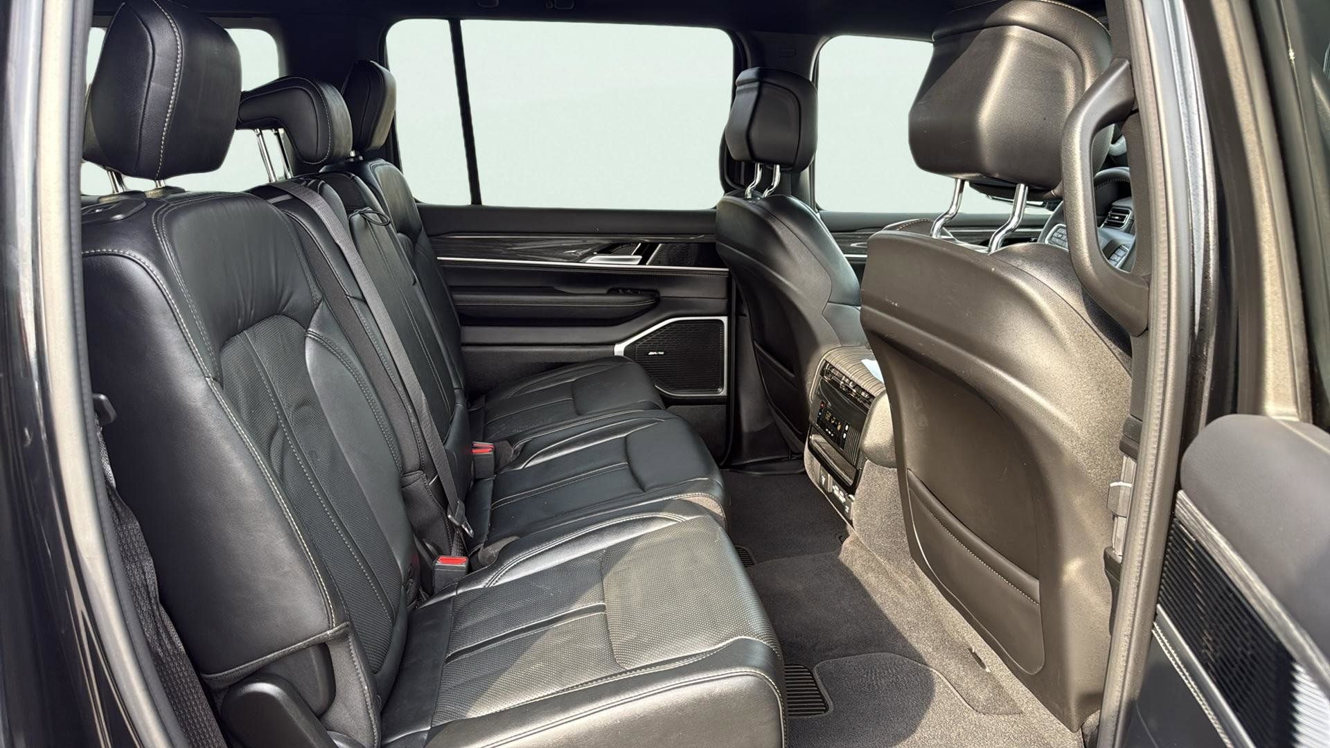 Used 2022 Jeep Wagoneer Series II image 17