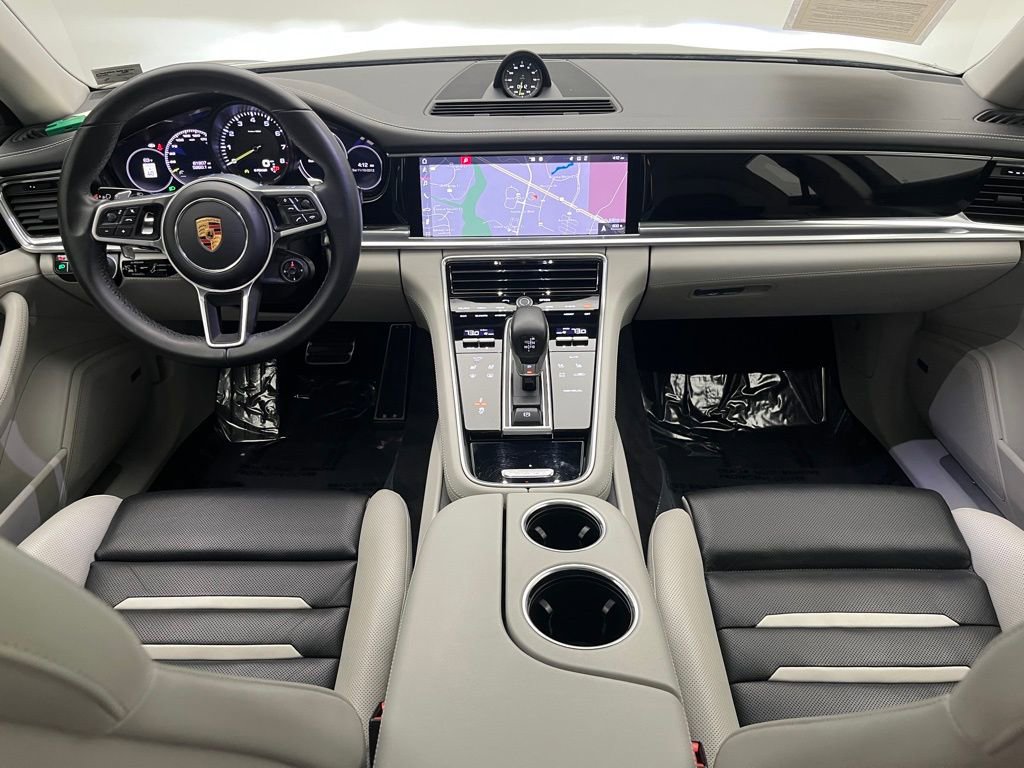 Used 2019 Porsche Panamera 4 image 28