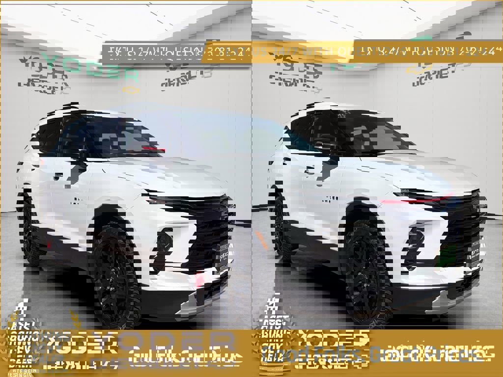 Used 2023 Chevrolet Blazer LT image 1