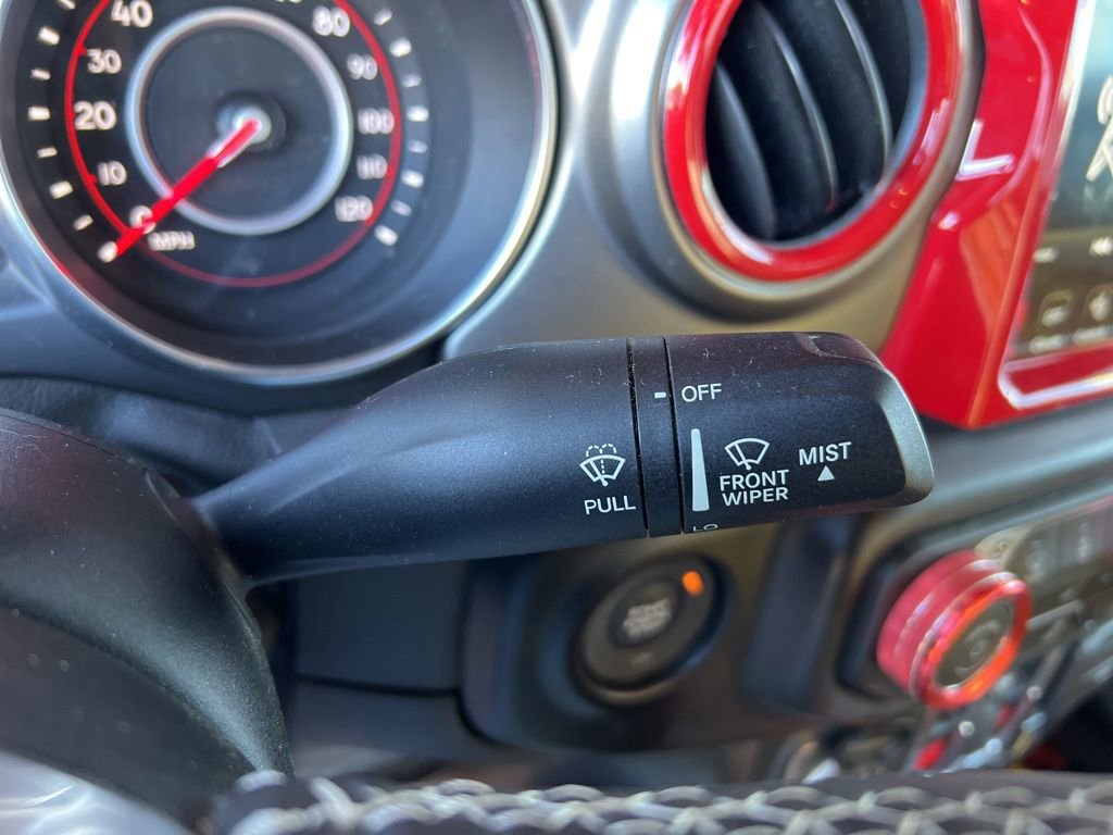 Used 2020 Jeep Gladiator Rubicon image 9