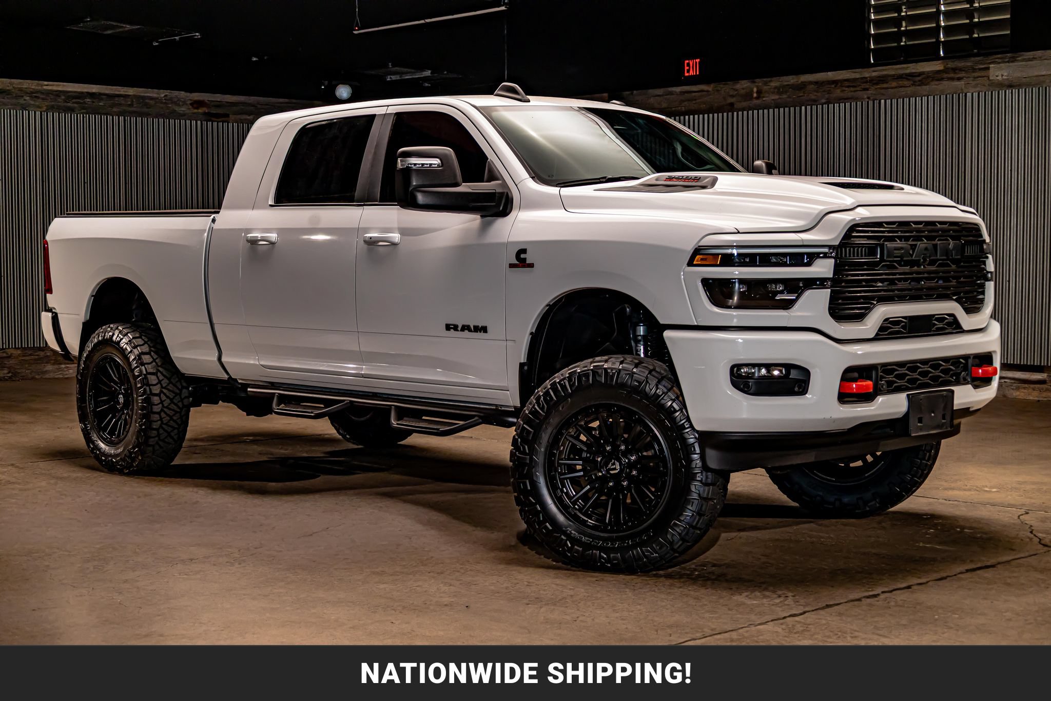 Used 2025 RAM 2500 Laramie w/ Night Edition AWD/4WD image 1