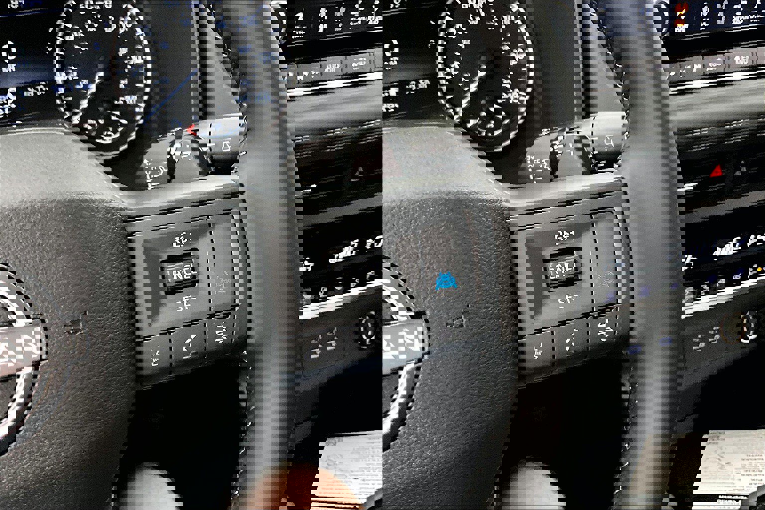 New 2025 Nissan Rogue SV image 43