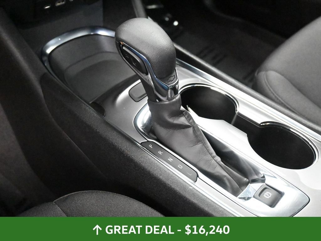 Used 2023 Chevrolet Malibu LT image 24