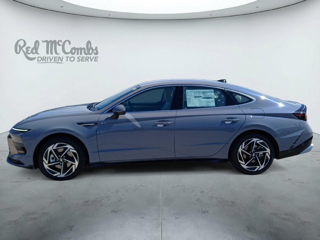 New 2026 Hyundai Sonata SEL FWD image 2