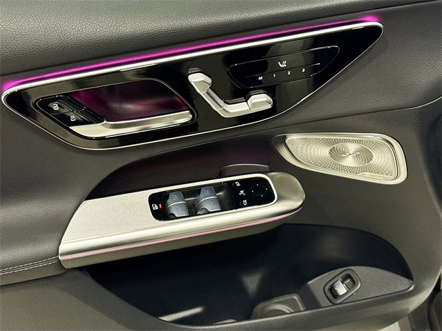 Certified 2025 Mercedes-Benz GLC 300 4MATIC image 18