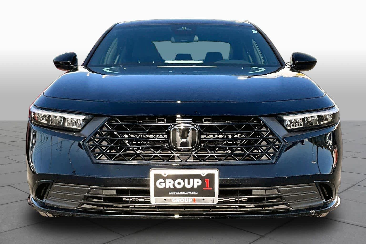 Used 2025 Honda Accord Sport image 4