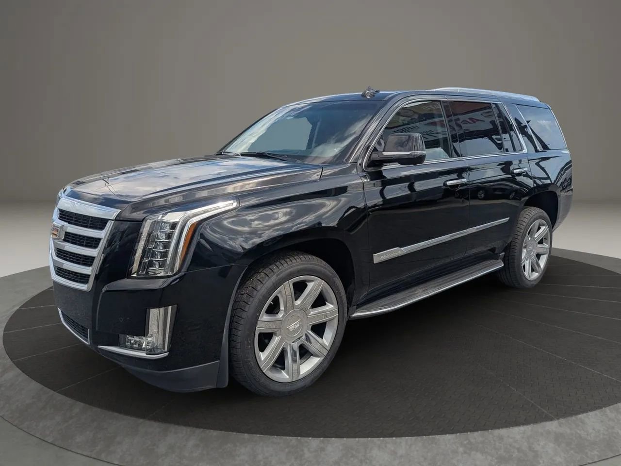 Used 2016 Cadillac Escalade Luxury