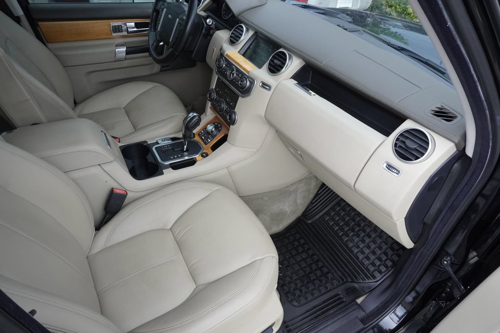 Used 2013 Land Rover LR4 HSE LUX AWD/4WD image 22