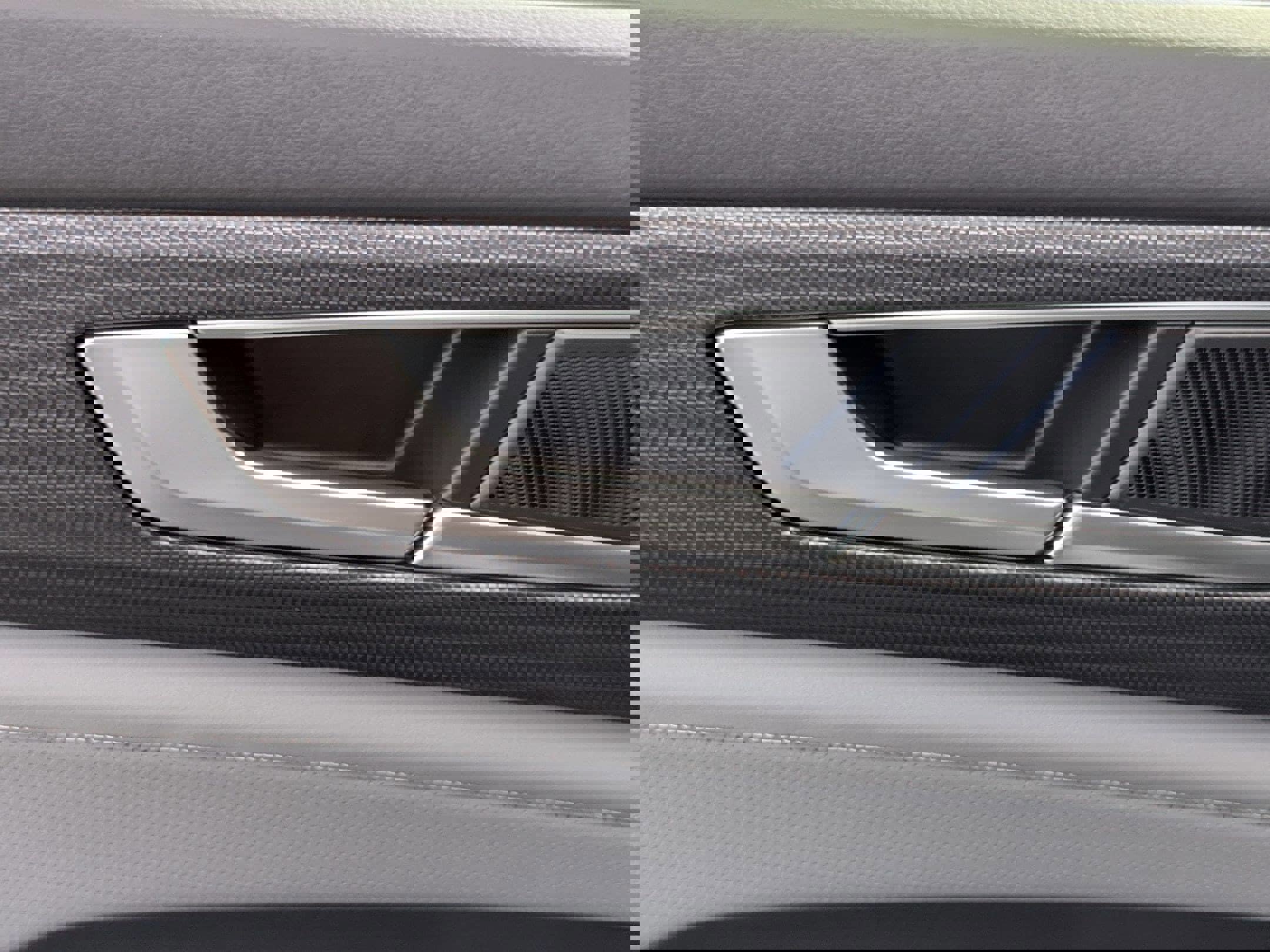 New 2026 Volkswagen Atlas Cross Sport SEL R-Line image 27