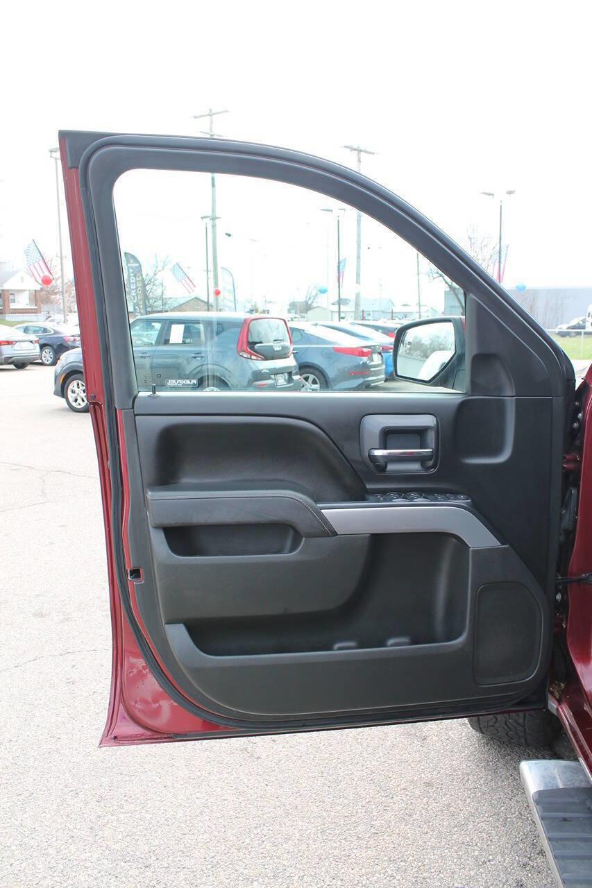Used 2016 Chevrolet Silverado 1500 LT w/ All Star Edition AWD/4WD image 11