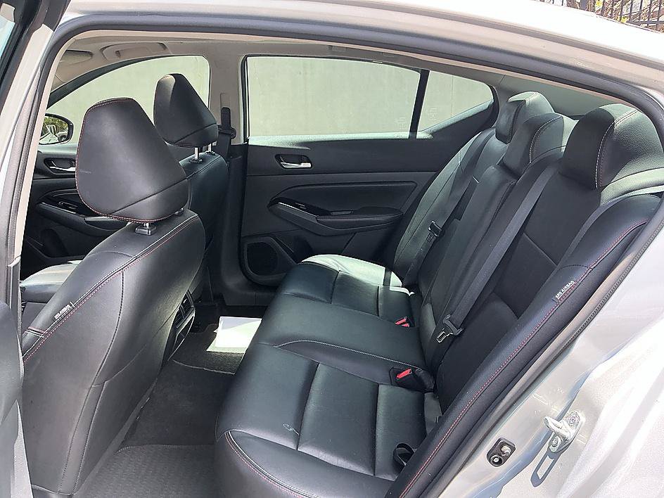 Certified 2023 Nissan Altima 2.0 SR FWD image 21