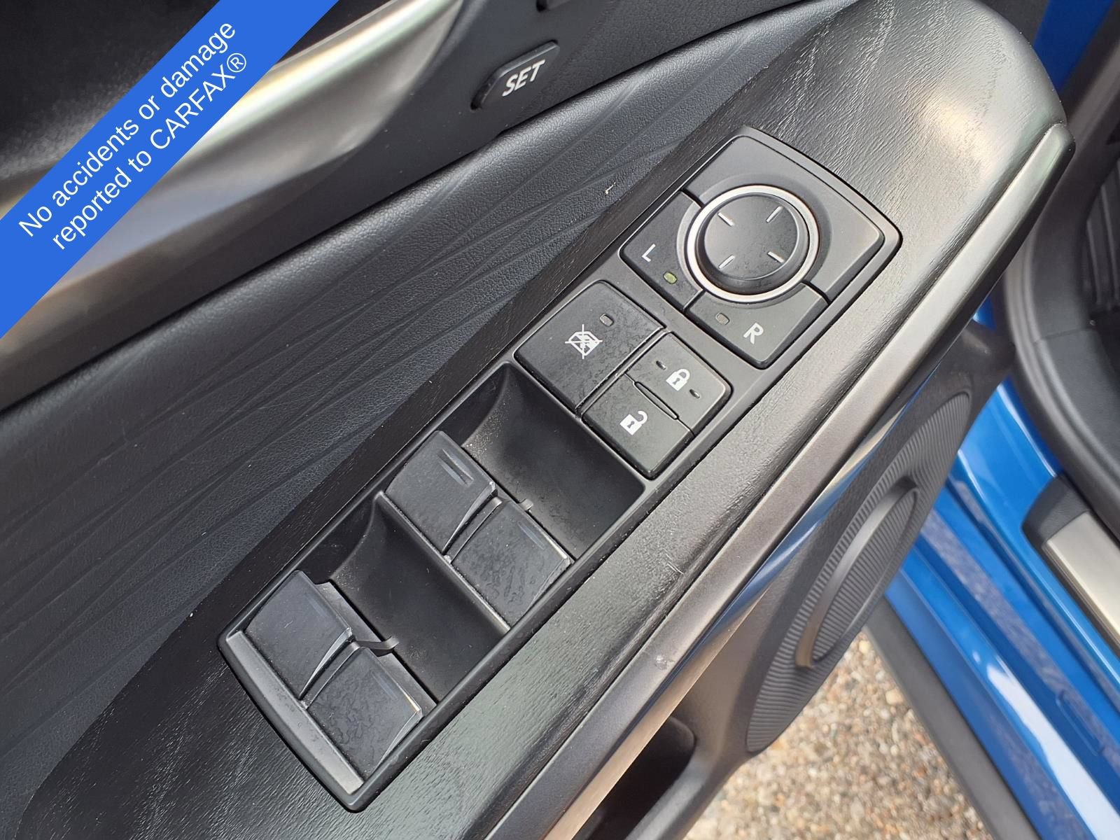 Used 2023 Lexus IS 300 AWD w/ Premium Package image 15
