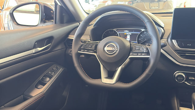 New 2026 Nissan Altima 2.5 SR w/ SR Midnight Edition Package AWD/4WD image 23