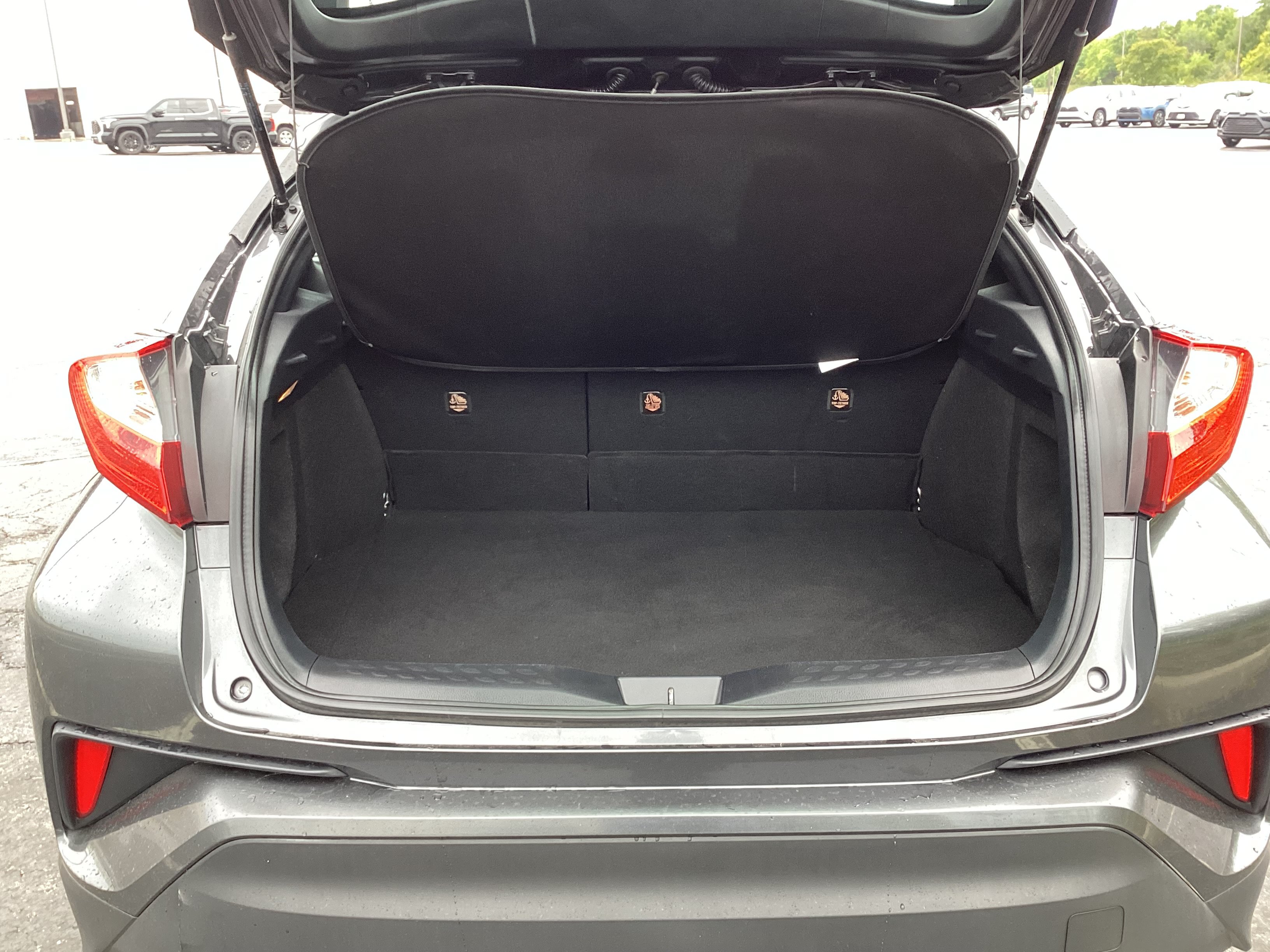 Certified 2018 Toyota C-HR XLE FWD image 21