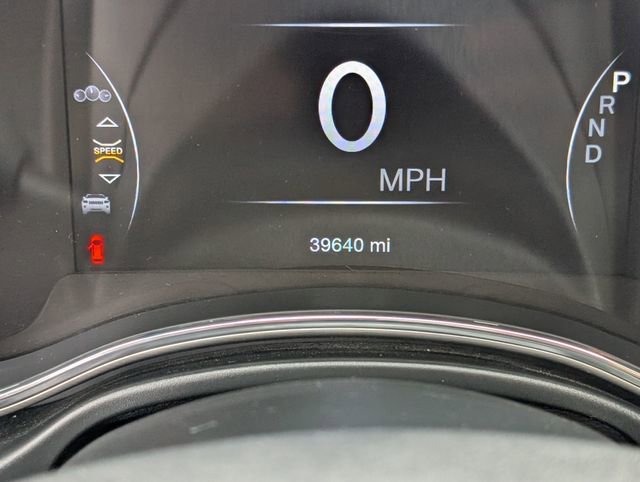 Used 2021 Jeep Grand Cherokee Limited image 17