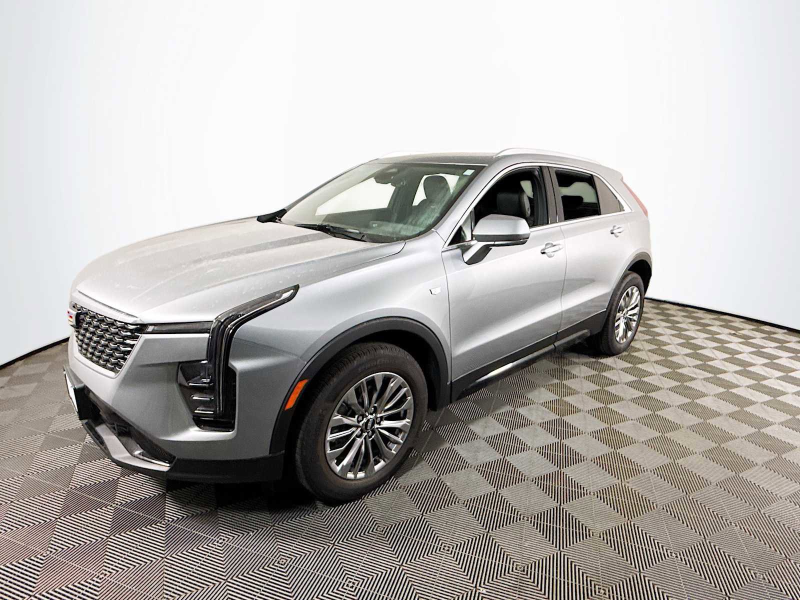 New 2024 Cadillac XT4 Premium Luxury w/ Cold Weather Package