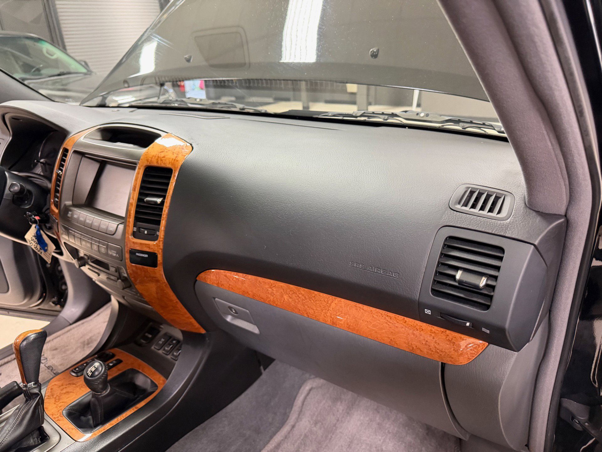 Used 2003 Lexus GX 470 AWD/4WD image 30