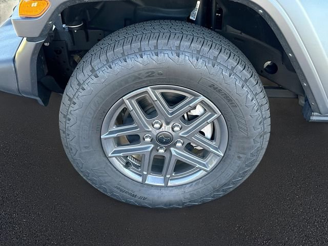 Used 2024 Jeep Wrangler Sport S image 29