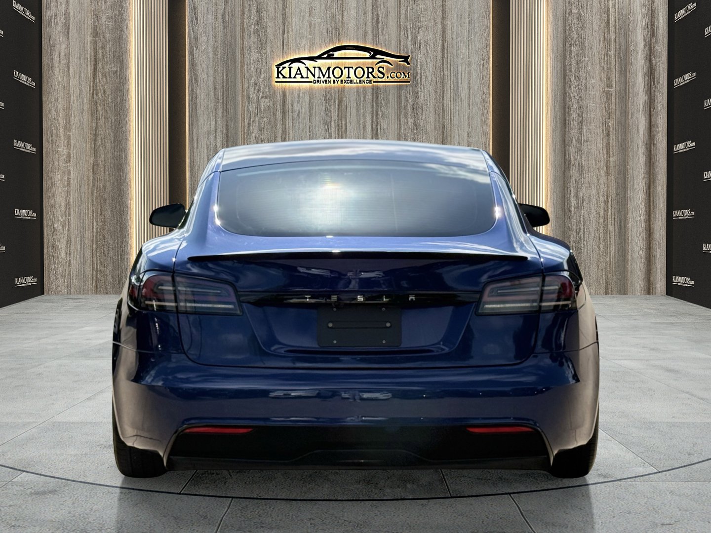 Used 2024 Tesla Model S AWD/4WD image 8