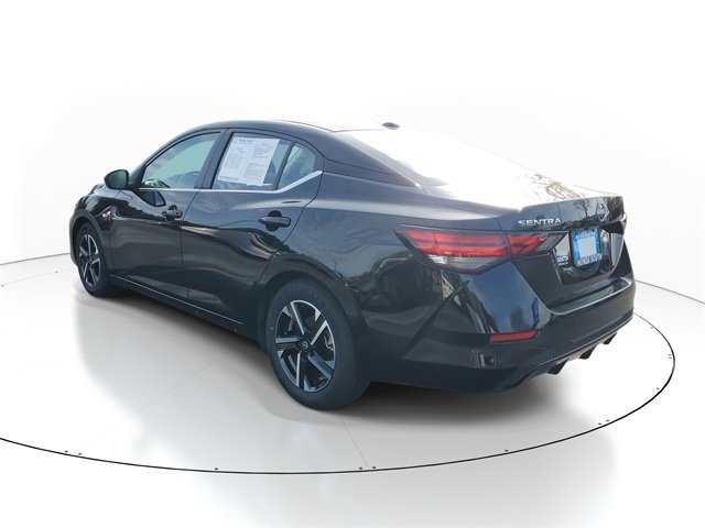 Used 2025 Nissan Sentra SV image 4