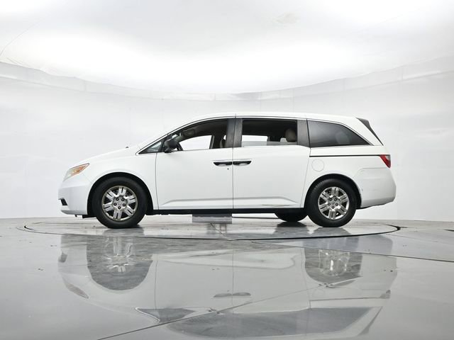 Used 2013 Honda Odyssey LX image 40