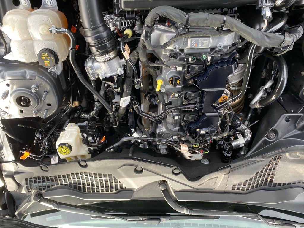 Certified 2024 Ford Mustang Coupe image 28