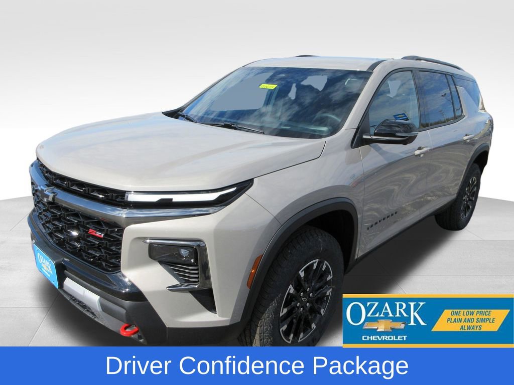 New 2026 Chevrolet Traverse Z71 w/ Driver Confidence Package image 1