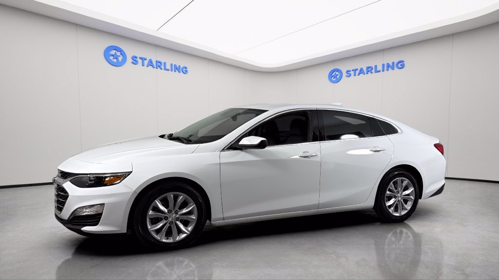 Used 2023 Chevrolet Malibu LT FWD image 2