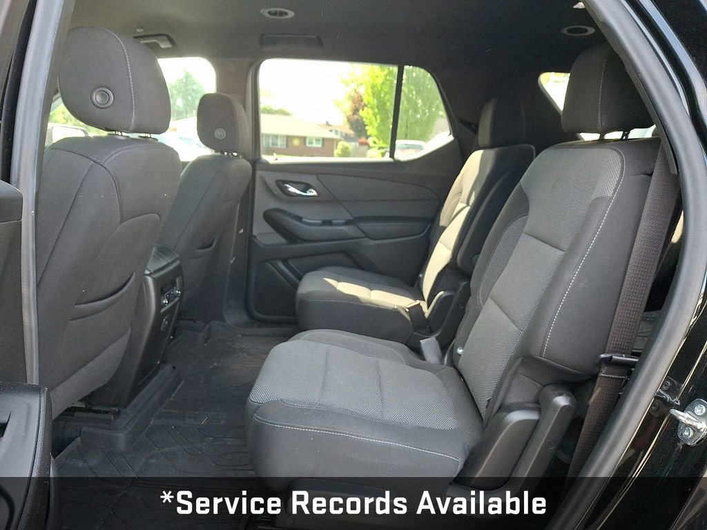 Used 2022 Chevrolet Traverse LT w/ LPO, Floor Liner Package AWD/4WD image 11
