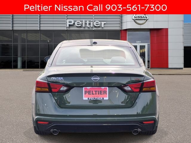 New 2026 Nissan Altima 2.5 SR w/ SR Premium Package FWD image 4