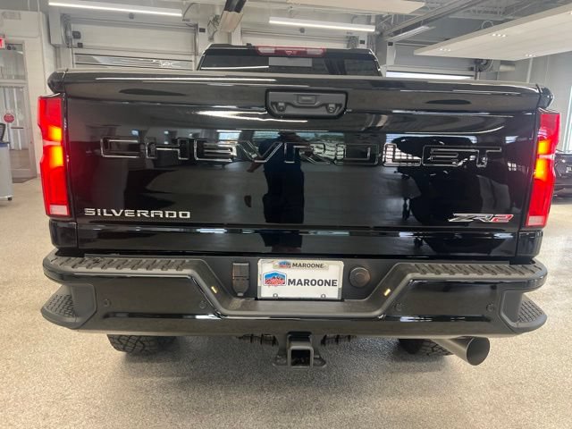 New 2026 Chevrolet Silverado 2500 ZR2 AWD/4WD image 6
