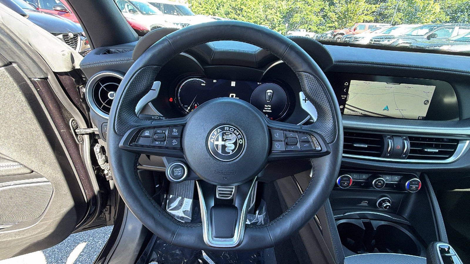 Used 2025 Alfa Romeo Stelvio Sprint AWD/4WD image 27
